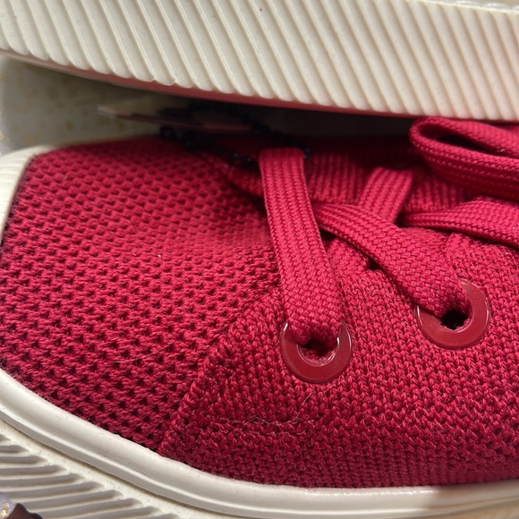 CARIUMA SNEAKERS NWT RED SIZE 10 WOMENS MENS TENNIS SHOES - Picture 10 of 13